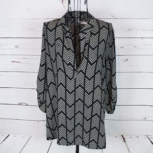 Trinity Split Neck Chevron Tunic